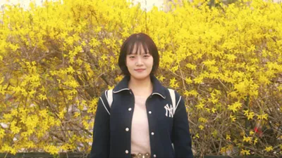 Lim Su-hyeon lanza su nueva canción "The City of Light", un saludo para un amigo añorado.