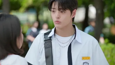 Park Su-oh recibe una impactante pregunta de una desconocida al salir de clase: "¿Eres la madre que nos abandonó?"