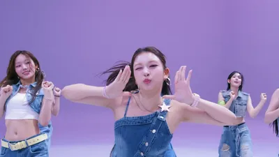 OURBIRTHDAY's Debut on STUDIO CHOOM: Showcasing JYP DNA with 'SQUEEZY'