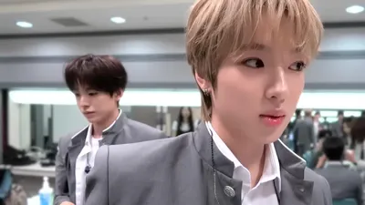 NCT WISH, 일본 방송 준비하는 풋풋한 뒷모습…'YO-I-DON!'