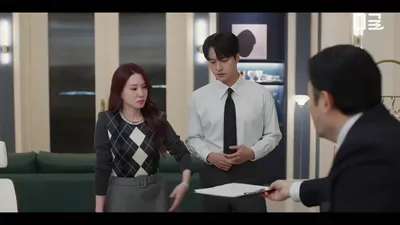 Park Eun-bin and Yang Se-jong's explosive tension at a single glance... the subtle chemistry in Spooky Romance
