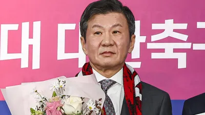 Park Hye-kang Elected Apartment President with Overwhelming Votes, Signaling Chairman Seo's Late Counterattack