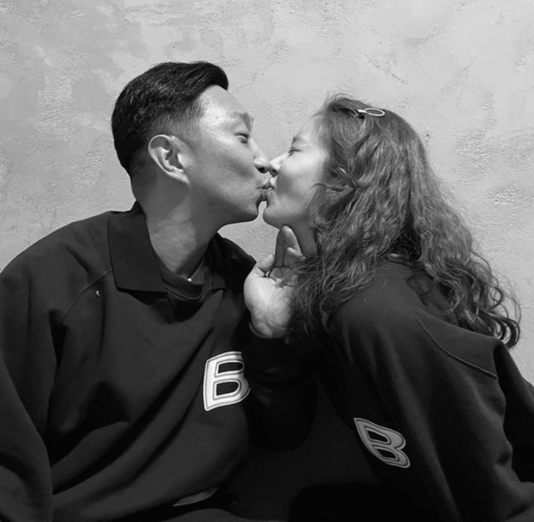 손담비, 이규혁과 5월 13일 결혼…럽스타그램 주목