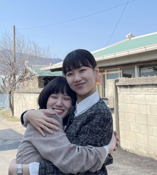 '이상한변호사우영우' 박은빈, 하윤경과 다정한 투샷 