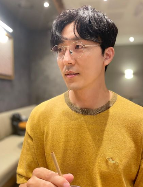 이무생, 새 드라마 '지배종'에서 생리학 박사로 변신