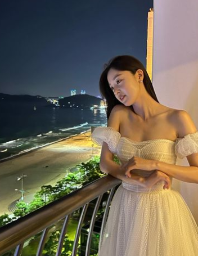 이 정도였어? 한선화, 드레스 입고 '공주님' 자태
