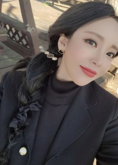 홍진영 맞아? 몰라보게 달라진 모습에 '깜짝'