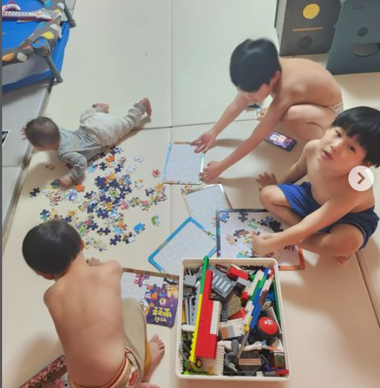 "애들은 왜 늘 벗고 있냐" 정주리, 누리꾼들 질문에 "속에 열불이"