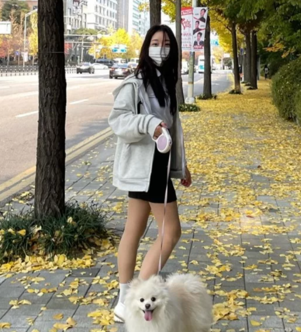 "청순함 그 자체" 정웅인 딸 세윤, 연예인급 미모 화제