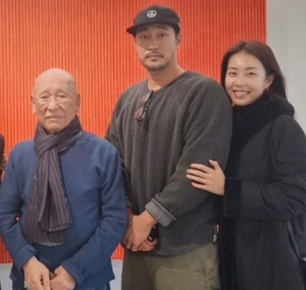 "20대 맞아?" 조은정, 소지섭과의 투샷으로 근황 공개