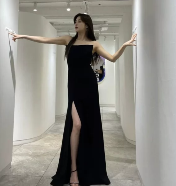 강소라, 애 엄마 맞아? 비너스급 각선미 주목